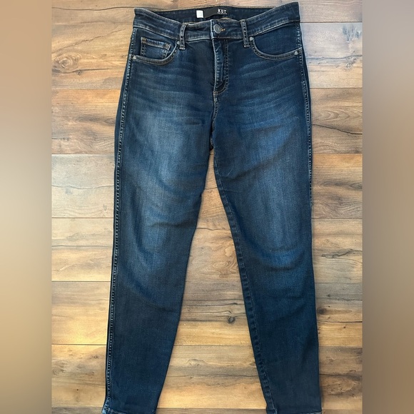 Kut From The Kloth Diana High Rise Fab Ab Skinny Jeans – Size 6 - Picture 3 of 12